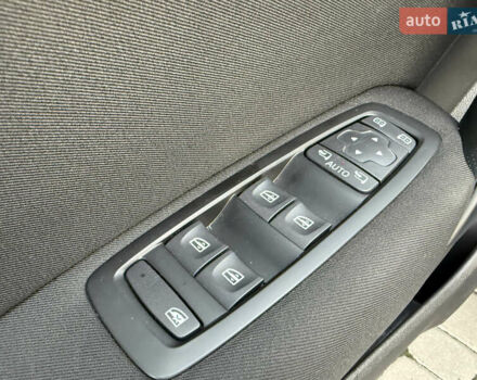 Серый Рено Меган, объемом двигателя 1.46 л и пробегом 194 тыс. км за 13399 $, фото 47 на Automoto.ua