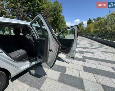 Серый Рено Меган, объемом двигателя 1.5 л и пробегом 163 тыс. км за 14000 $, фото 20 на Automoto.ua