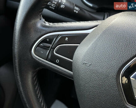 Серый Рено Меган, объемом двигателя 1.46 л и пробегом 188 тыс. км за 13999 $, фото 28 на Automoto.ua