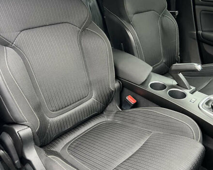 Серый Рено Меган, объемом двигателя 0 л и пробегом 174 тыс. км за 15100 $, фото 36 на Automoto.ua