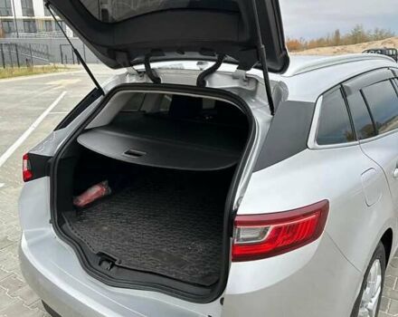 Серый Рено Меган, объемом двигателя 1.46 л и пробегом 226 тыс. км за 12600 $, фото 5 на Automoto.ua