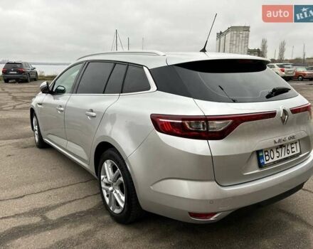 Серый Рено Меган, объемом двигателя 1.46 л и пробегом 220 тыс. км за 12700 $, фото 3 на Automoto.ua