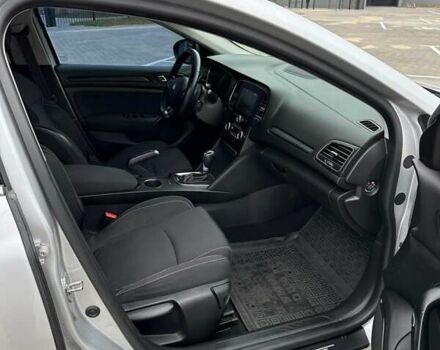 Серый Рено Меган, объемом двигателя 1.46 л и пробегом 226 тыс. км за 12600 $, фото 12 на Automoto.ua