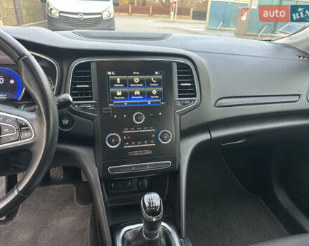 Сірий Рено Меган, об'ємом двигуна 1.5 л та пробігом 230 тис. км за 13300 $, фото 35 на Automoto.ua