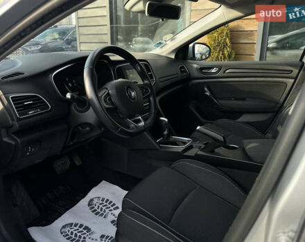 Серый Рено Меган, объемом двигателя 1.46 л и пробегом 188 тыс. км за 13999 $, фото 22 на Automoto.ua