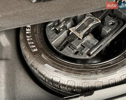 Серый Рено Меган, объемом двигателя 1.5 л и пробегом 243 тыс. км за 13800 $, фото 21 на Automoto.ua