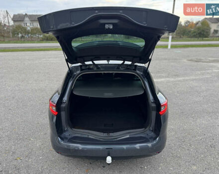 Серый Рено Меган, объемом двигателя 1.5 л и пробегом 178 тыс. км за 13900 $, фото 119 на Automoto.ua