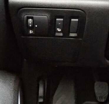 Рено Меган 2018 в Мукачеве на Automoto.ua Серый Рено Меган, объемом двигателя 1.6 л и пробегом 243 тыс. км за 15200 $, фото 31 на Automoto.ua