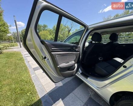 Серый Рено Меган, объемом двигателя 1.5 л и пробегом 163 тыс. км за 14000 $, фото 23 на Automoto.ua