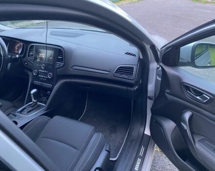 Серый Рено Меган, объемом двигателя 1.5 л и пробегом 248 тыс. км за 12100 $, фото 6 на Automoto.ua