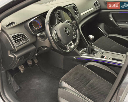 Серый Рено Меган, объемом двигателя 1.5 л и пробегом 243 тыс. км за 13800 $, фото 26 на Automoto.ua