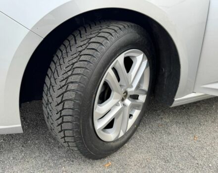 Серый Рено Меган, объемом двигателя 1.5 л и пробегом 165 тыс. км за 13800 $, фото 21 на Automoto.ua