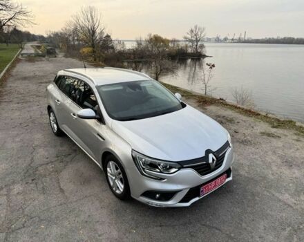 Серый Рено Меган, объемом двигателя 1.5 л и пробегом 165 тыс. км за 13800 $, фото 7 на Automoto.ua