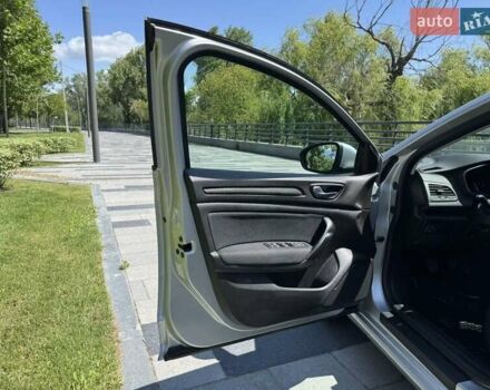 Серый Рено Меган, объемом двигателя 1.5 л и пробегом 163 тыс. км за 14000 $, фото 11 на Automoto.ua