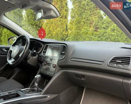 Серый Рено Меган, объемом двигателя 1.46 л и пробегом 194 тыс. км за 13399 $, фото 42 на Automoto.ua