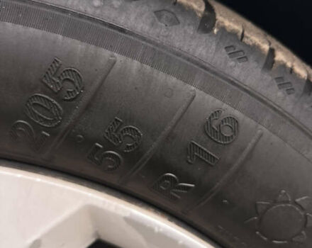 Серый Рено Меган, объемом двигателя 0 л и пробегом 174 тыс. км за 15100 $, фото 44 на Automoto.ua