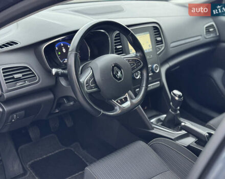 Серый Рено Меган, объемом двигателя 1.5 л и пробегом 178 тыс. км за 13900 $, фото 71 на Automoto.ua