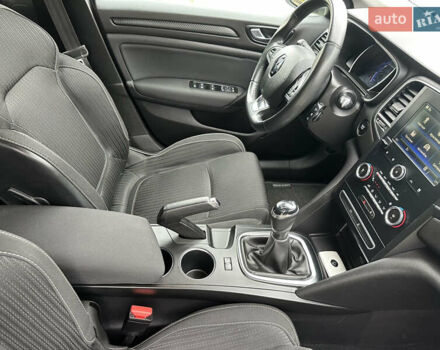 Серый Рено Меган, объемом двигателя 1.5 л и пробегом 230 тыс. км за 13300 $, фото 39 на Automoto.ua