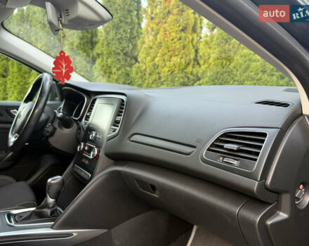 Серый Рено Меган, объемом двигателя 1.46 л и пробегом 194 тыс. км за 13399 $, фото 41 на Automoto.ua