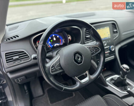 Серый Рено Меган, объемом двигателя 1.5 л и пробегом 178 тыс. км за 13900 $, фото 75 на Automoto.ua