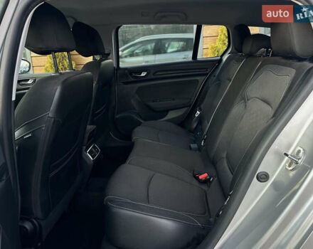 Серый Рено Меган, объемом двигателя 1.46 л и пробегом 188 тыс. км за 13999 $, фото 40 на Automoto.ua