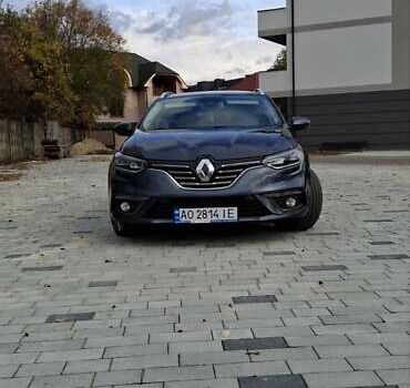 Рено Меган 2018 в Мукачеве на Automoto.ua Серый Рено Меган, объемом двигателя 1.6 л и пробегом 243 тыс. км за 15200 $, фото 5 на Automoto.ua