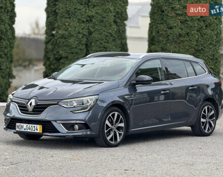 Серый Рено Меган, объемом двигателя 1.5 л и пробегом 178 тыс. км за 13900 $, фото 5 на Automoto.ua