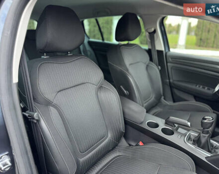 Серый Рено Меган, объемом двигателя 1.5 л и пробегом 178 тыс. км за 13900 $, фото 87 на Automoto.ua