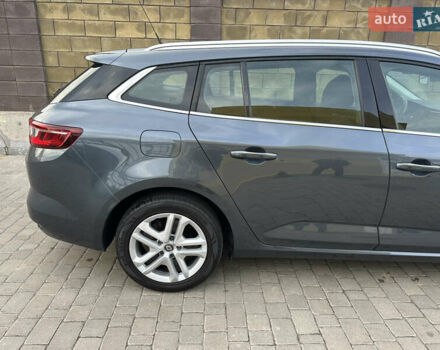 Сірий Рено Меган, об'ємом двигуна 1.5 л та пробігом 230 тис. км за 13300 $, фото 4 на Automoto.ua