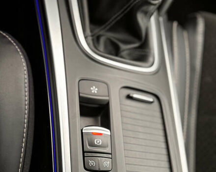 Серый Рено Меган, объемом двигателя 1.5 л и пробегом 243 тыс. км за 13800 $, фото 46 на Automoto.ua