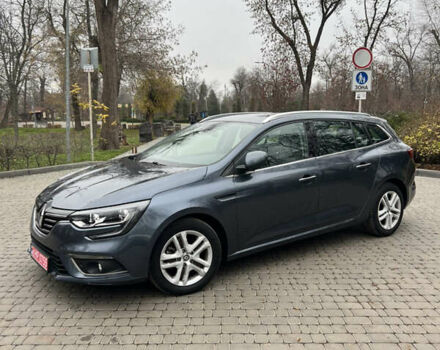 Серый Рено Меган, объемом двигателя 0 л и пробегом 174 тыс. км за 15100 $, фото 8 на Automoto.ua