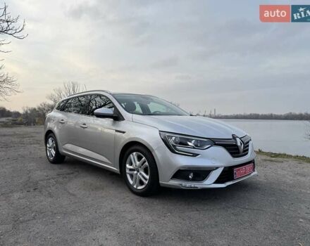 Серый Рено Меган, объемом двигателя 1.5 л и пробегом 165 тыс. км за 13900 $, фото 2 на Automoto.ua