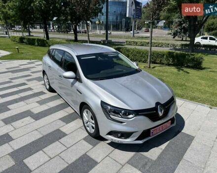 Серый Рено Меган, объемом двигателя 1.5 л и пробегом 163 тыс. км за 14000 $, фото 8 на Automoto.ua
