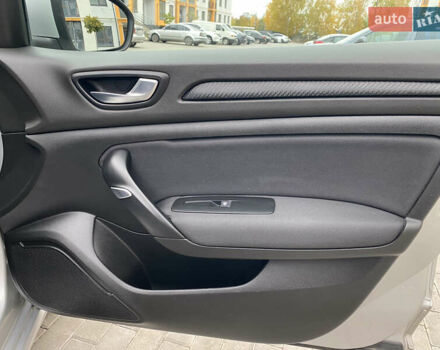 Сірий Рено Меган, об'ємом двигуна 1.5 л та пробігом 217 тис. км за 13550 $, фото 32 на Automoto.ua