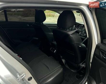 Серый Рено Меган, объемом двигателя 1.46 л и пробегом 220 тыс. км за 12700 $, фото 11 на Automoto.ua