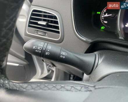 Серый Рено Меган, объемом двигателя 1.5 л и пробегом 192 тыс. км за 15800 $, фото 26 на Automoto.ua