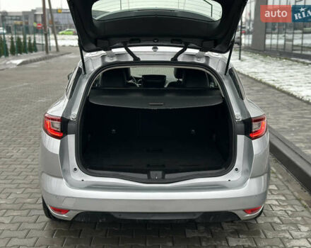 Серый Рено Меган, объемом двигателя 1.46 л и пробегом 211 тыс. км за 13550 $, фото 7 на Automoto.ua