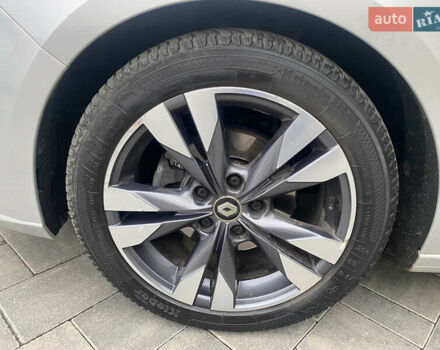 Серый Рено Меган, объемом двигателя 1.5 л и пробегом 192 тыс. км за 15800 $, фото 49 на Automoto.ua