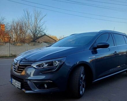 Серый Рено Меган, объемом двигателя 0 л и пробегом 128 тыс. км за 375 $, фото 1 на Automoto.ua
