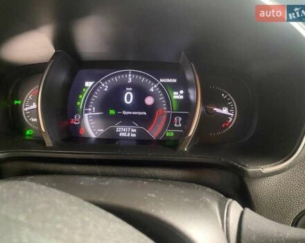 Серый Рено Меган, объемом двигателя 1.46 л и пробегом 227 тыс. км за 13900 $, фото 6 на Automoto.ua