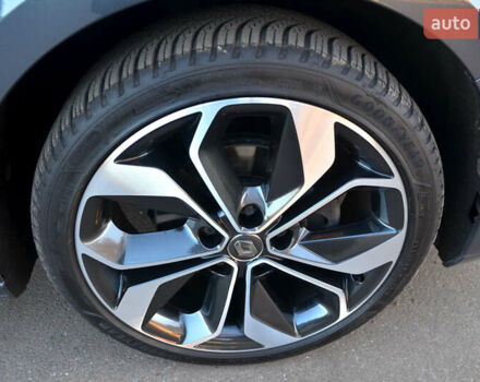 Серый Рено Меган, объемом двигателя 1.46 л и пробегом 128 тыс. км за 15800 $, фото 13 на Automoto.ua