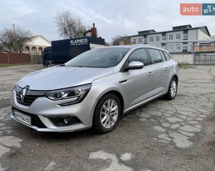 Серый Рено Меган, объемом двигателя 1.46 л и пробегом 230 тыс. км за 13400 $, фото 1 на Automoto.ua