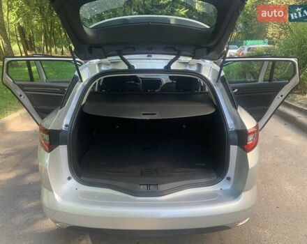 Рено Меган 2019 в Житомире на Automoto.ua Серый Рено Меган, объемом двигателя 1.46 л и пробегом 229 тыс. км за 13250 $, фото 12 на Automoto.ua