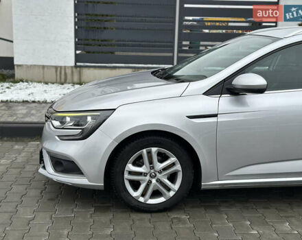 Серый Рено Меган, объемом двигателя 1.46 л и пробегом 211 тыс. км за 13550 $, фото 1 на Automoto.ua