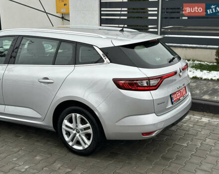 Серый Рено Меган, объемом двигателя 1.46 л и пробегом 211 тыс. км за 13550 $, фото 5 на Automoto.ua