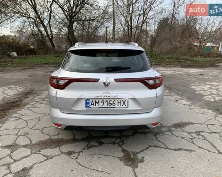 Серый Рено Меган, объемом двигателя 1.46 л и пробегом 230 тыс. км за 13400 $, фото 4 на Automoto.ua