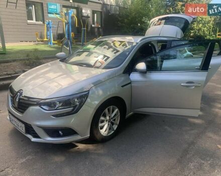 Рено Меган 2019 в Житомире на Automoto.ua Серый Рено Меган, объемом двигателя 1.46 л и пробегом 229 тыс. км за 13250 $, фото 14 на Automoto.ua