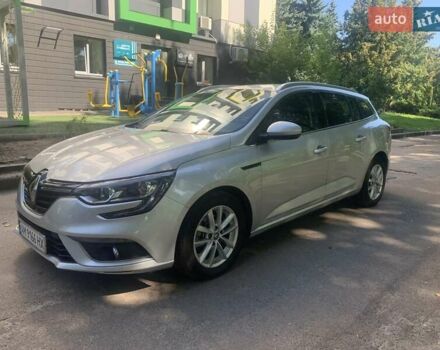 Рено Меган 2019 в Житомире на Automoto.ua Серый Рено Меган, объемом двигателя 1.46 л и пробегом 229 тыс. км за 13250 $, фото 2 на Automoto.ua