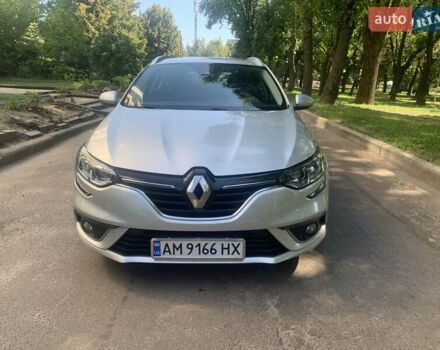 Рено Меган 2019 в Житомире на Automoto.ua Серый Рено Меган, объемом двигателя 1.46 л и пробегом 229 тыс. км за 13250 $, фото 1 на Automoto.ua