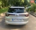 Рено Меган 2019 в Житомире на Automoto.ua Серый Рено Меган, объемом двигателя 1.46 л и пробегом 229 тыс. км за 13250 $, фото 5 на Automoto.ua